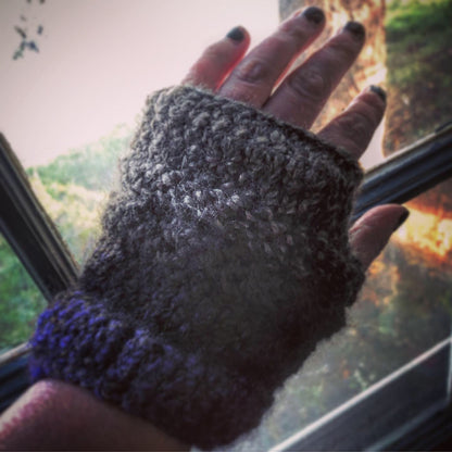 Pre-order Fingerless Mittens